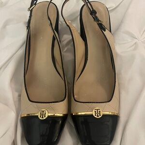 Size 9 Tommy Hilfiger two-toned heels